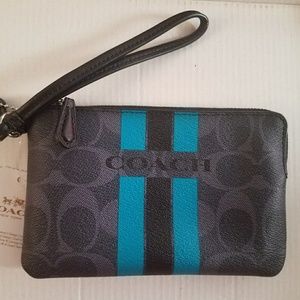 Coach corner zip wristlet  Denim / black